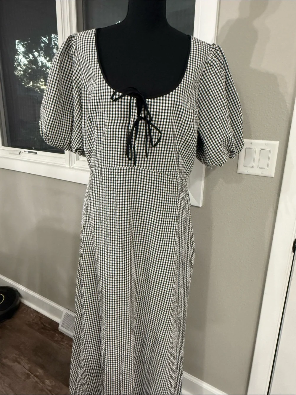 Nobody's Child Women's 12 Black White Check Gingham Puff Sleeve Dress - Picture 2 of 7